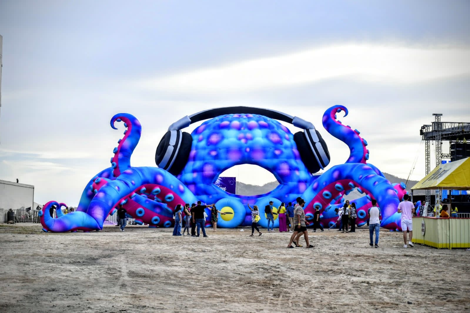 Inicia la mejor fiesta de playa “El Mazatlán Fest 2022”