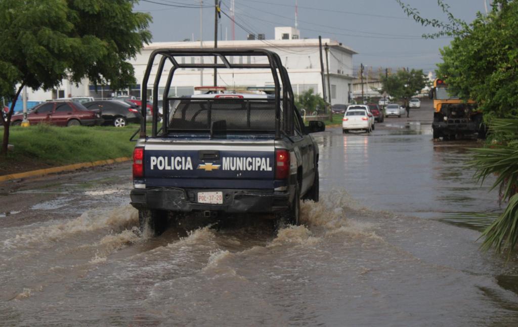 Por pronósticos de lluvias para Mazatlán, Protección Civil exhorta a la población a tomar precauciones y mantenerse informada