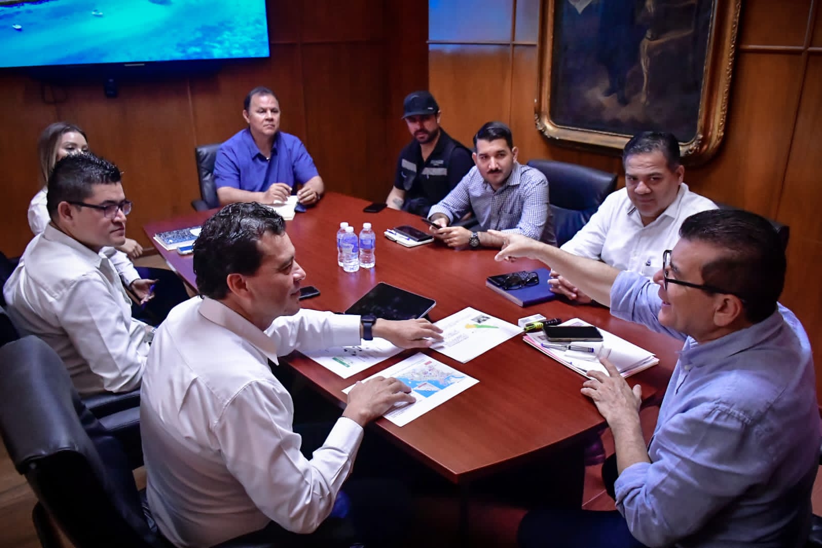Poco a poco se restablece el suministro de luz en un 70% de las colonias afectadas por la tormenta de este miércoles.