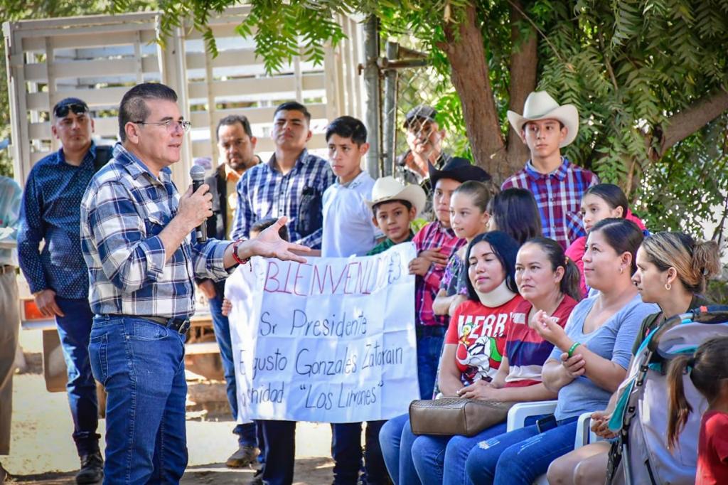 Escucha el Alcalde Edgar González necesidades de habitantes de las comisarias de El Espinal, Los Limones y La Palma Sola*