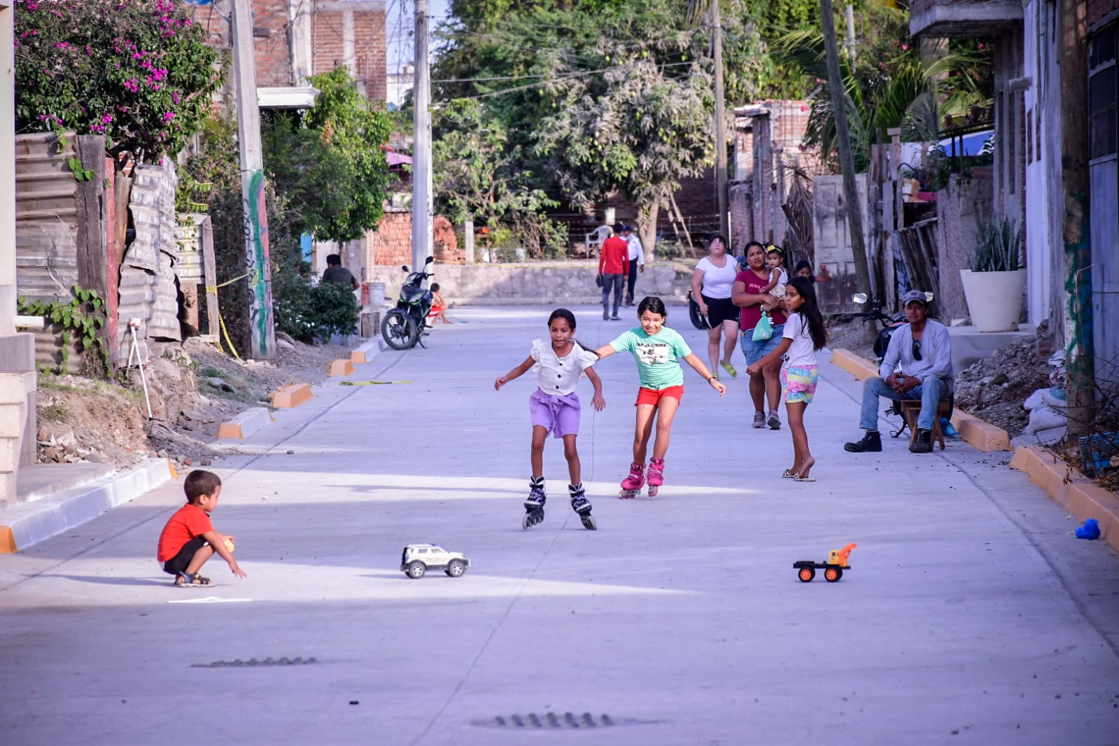 ¡Calles nuevas! Colonia Estero estrena obras de pavimentación