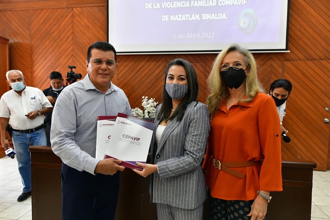 Buscan prevenir violencia intrafamiliar en Mazatlán.