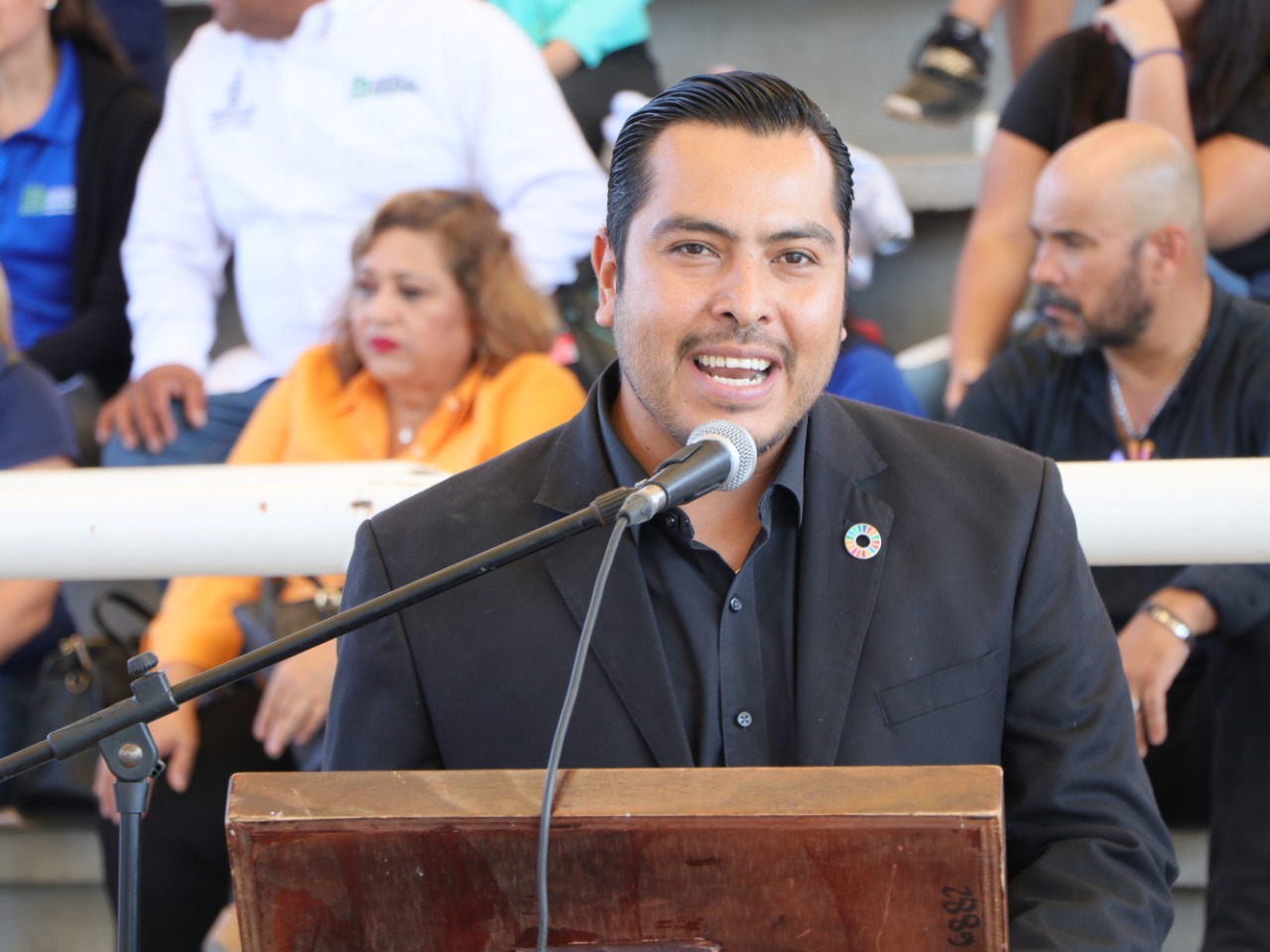 Gobierno de Mazatlán impulsa valores cívicos en los estudiantes del Cobaes