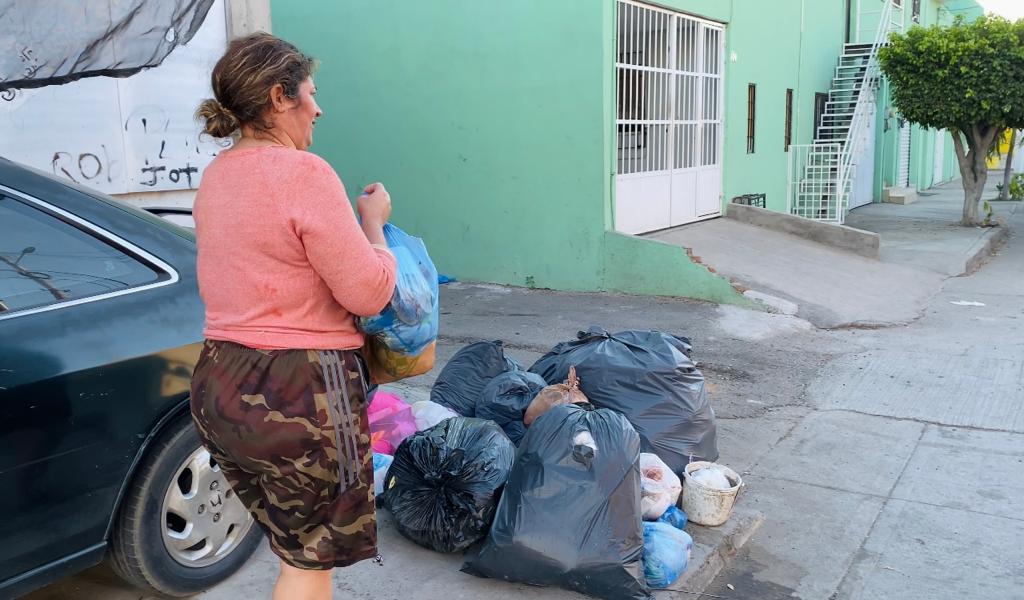 Llama Servicios Públicos a embolsar correctamente la basura en estos días de fiesta.*
