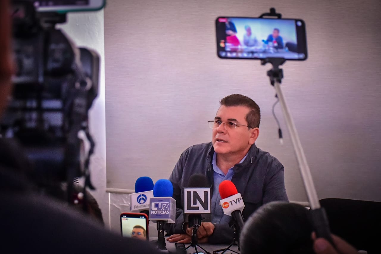 Gobierno de Mazatlán refrenda su compromiso con los medios de comunicación, inauguran un espacio para los reporteros