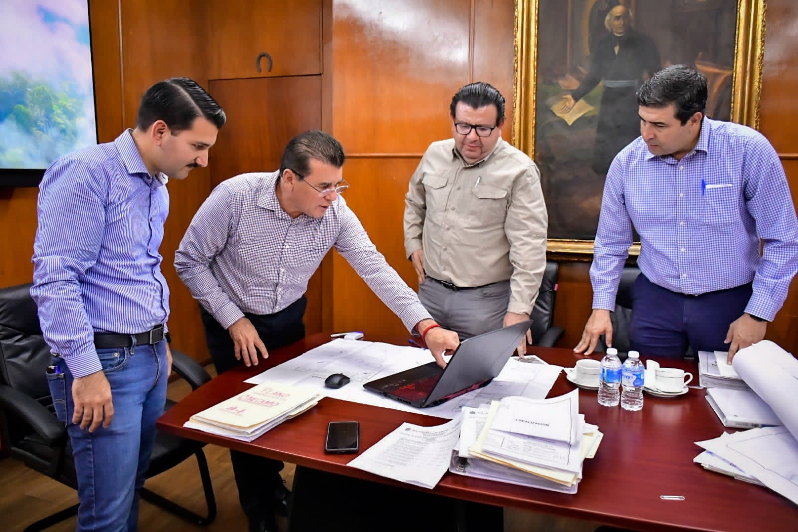 Revisan municipio y estado proyectos de inversión para obra pública en Mazatlán