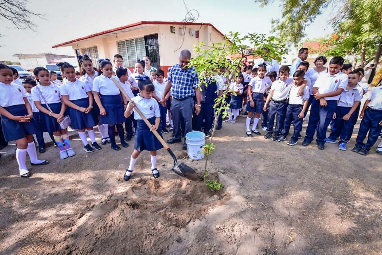 Regresa programa “Lunes Cívico” a Villa Unión.