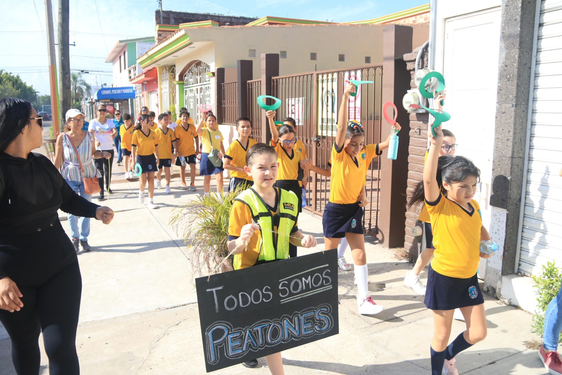 Participan niños proponiendo trayectos seguros hacia su escuela.